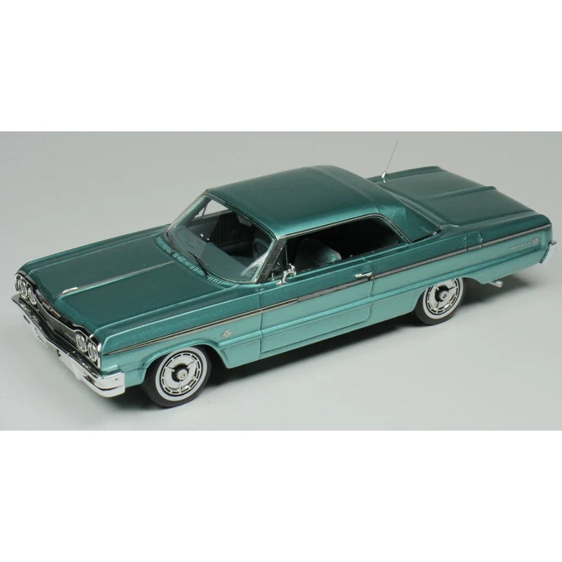 1/43 1964 Chevrolet Impala SS Azure Aqua