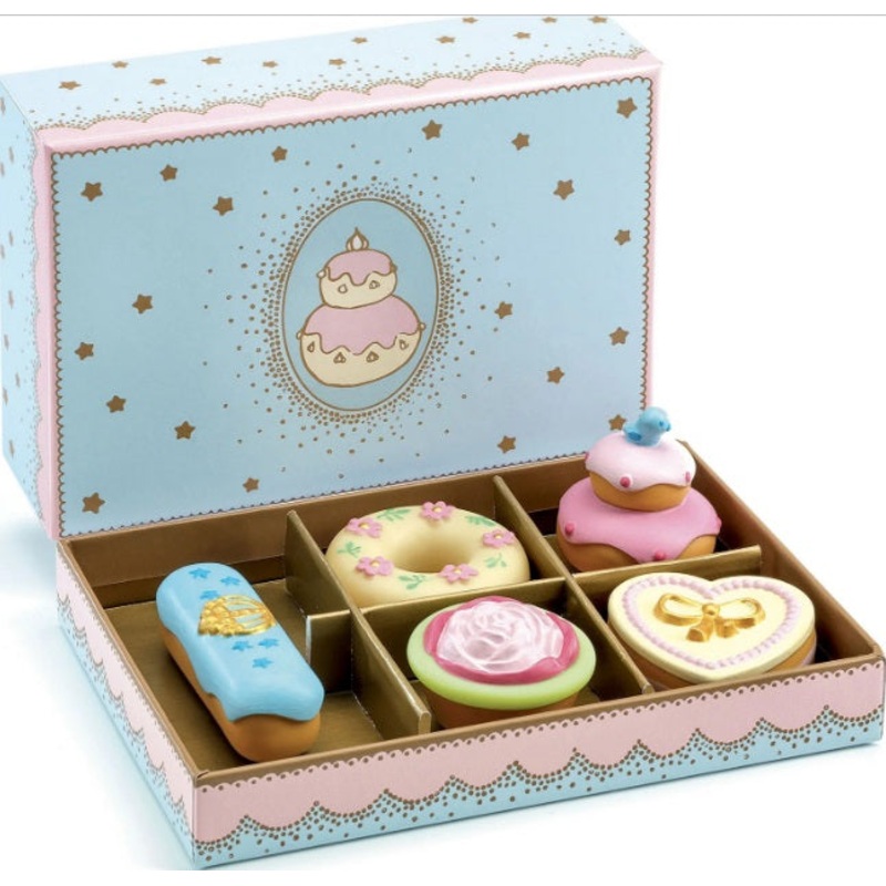 Role Play Princesses Cakes