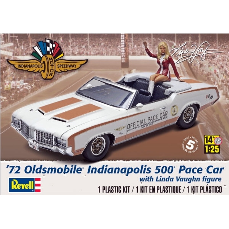 1/25 1972 Olds Indy Pace Car with Figure