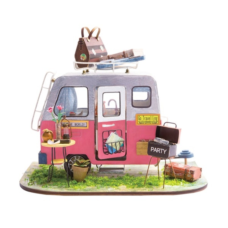 Happy Camper Miniature Kit