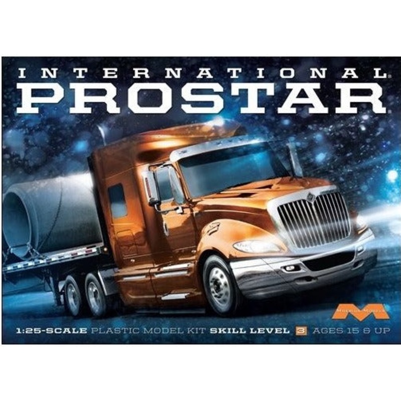 1/25 International ProStar Model Kit