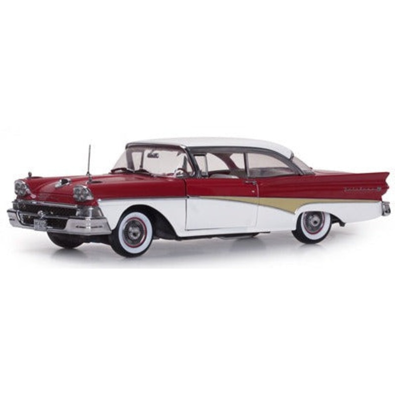 1/18 1958 Ford Fairlane 500 Hardtop