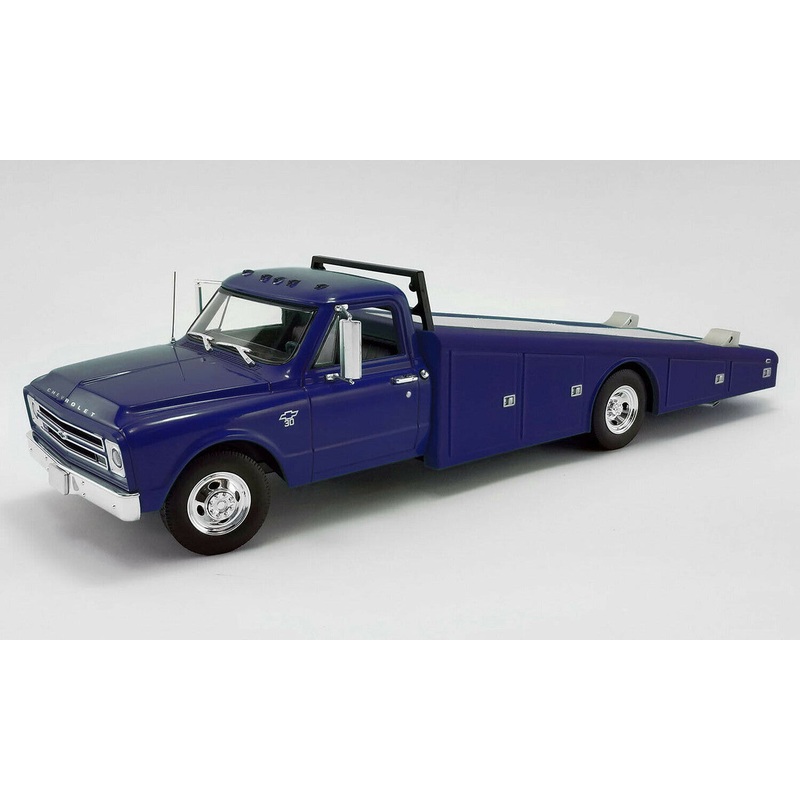 1/18 1967 Chevrolet C30 Ramp Truck "Goodyear Tires"
