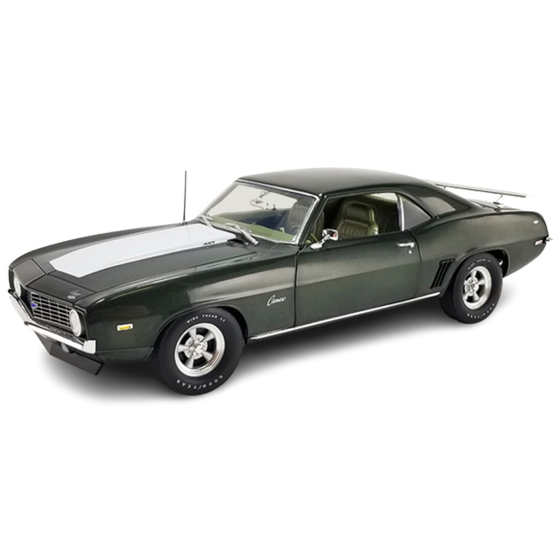 1/18 1969 Chevrolet Copo Camaro Dick Herrell