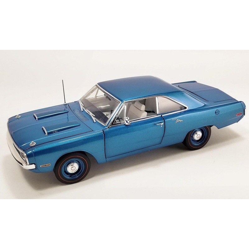 1/18 1970 Dodge Dart Swinger B7 Blue