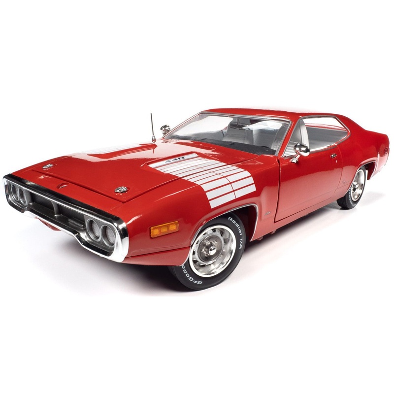 1/18 1972 Plymouth Road Runner GTX