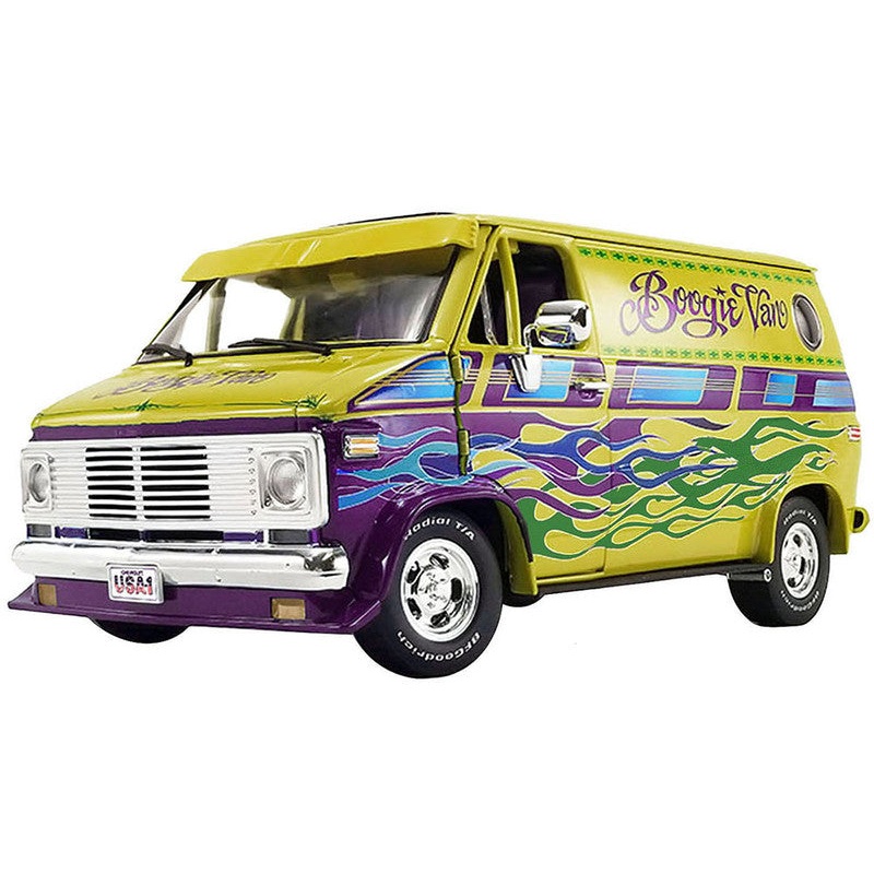 1/18 1976 Chevrolet G-Series Van  "Boogie Van"
