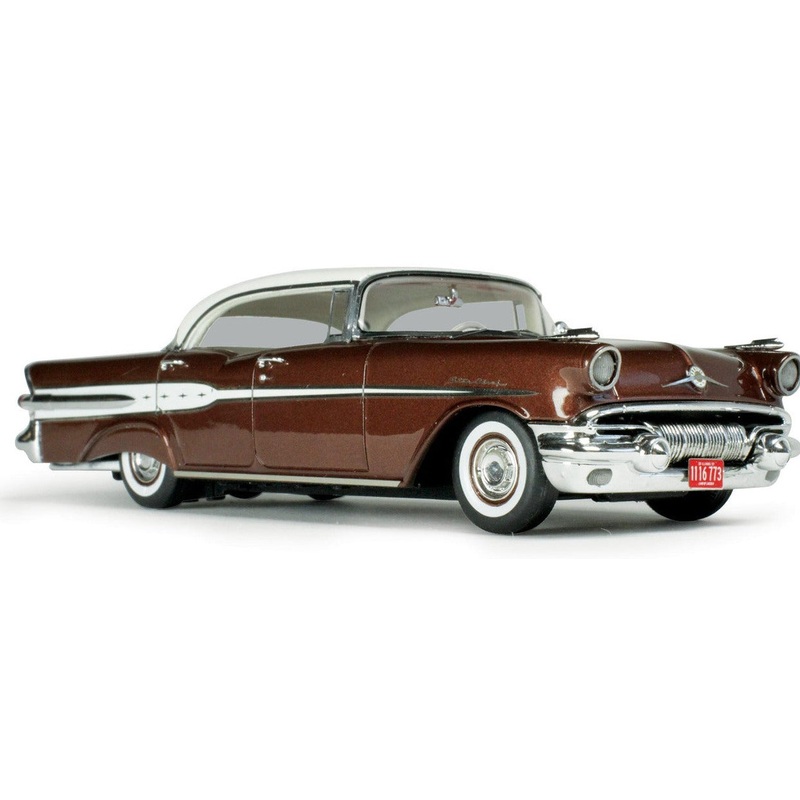 1/43 1957 Pontiac Star Chief Cordova Red